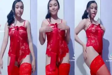 Ngewe Sekretaris Jilbab Di Kantor